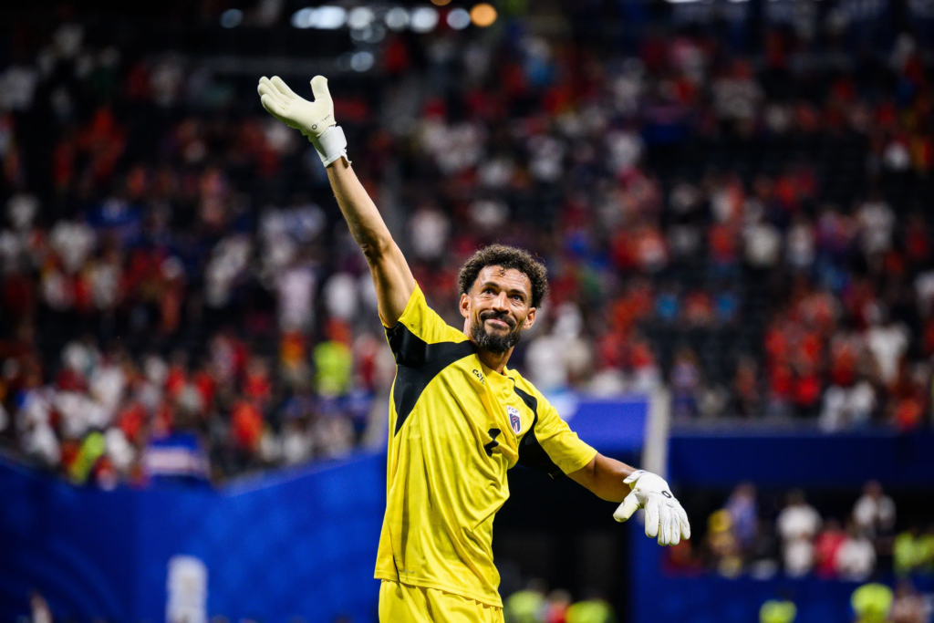 Cabo Verde goalkeeper Vozinha | Perinola Cabo Verde goalkeeper Vozinha after his team’s historic 0-0 tie against Spain. Credits to Marvin Ibo Guengoer - GES Sportfoto/Getty Images